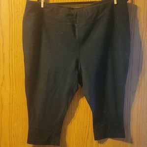 Athletic works capri leggings